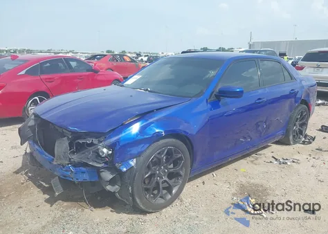 2019 Chrysler 300 300S из США, поврежденный, VIN 2C3CCABG0KH559412